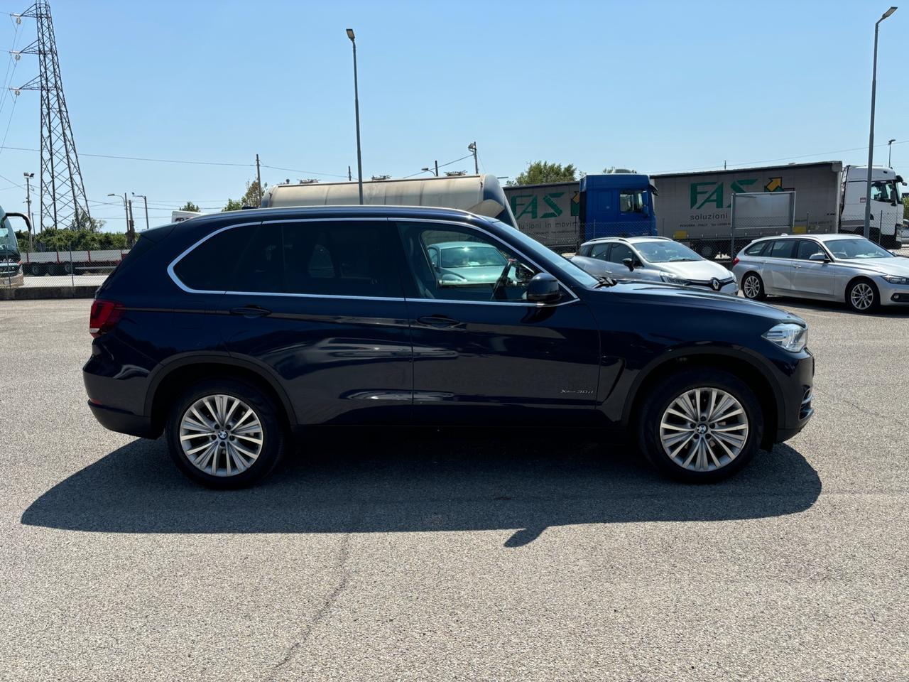 Bmw X5 xDrive30d 258CV Business - 2014