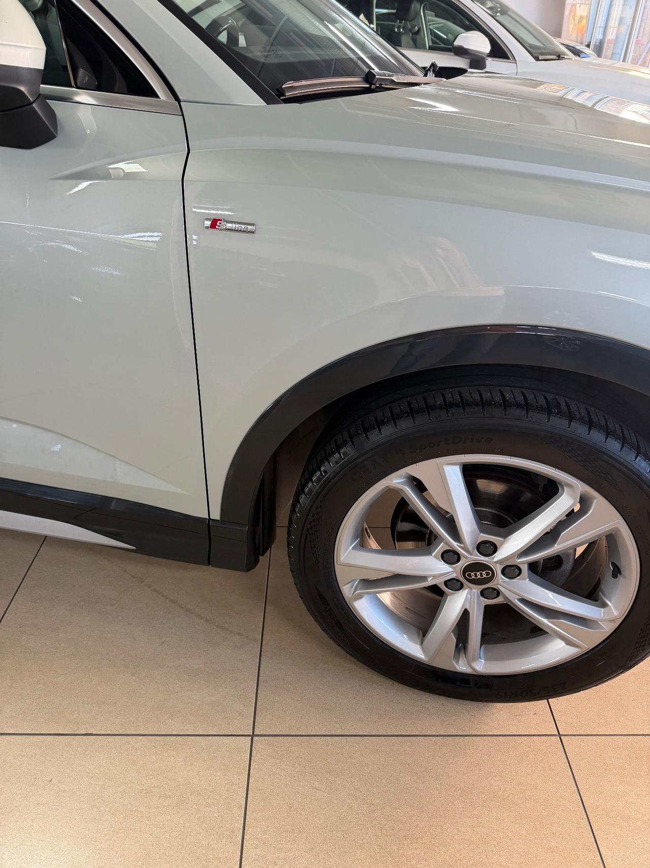 Audi Q3 35 TDI SPORTBACK S tronic line 150CV