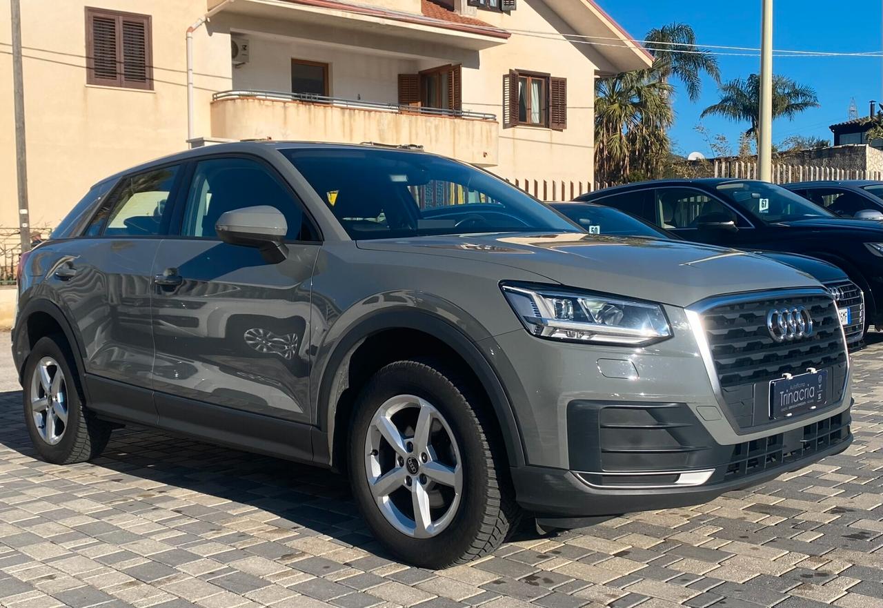 Audi Q2 Business 1.6 TDI 116CV s-tronic 30