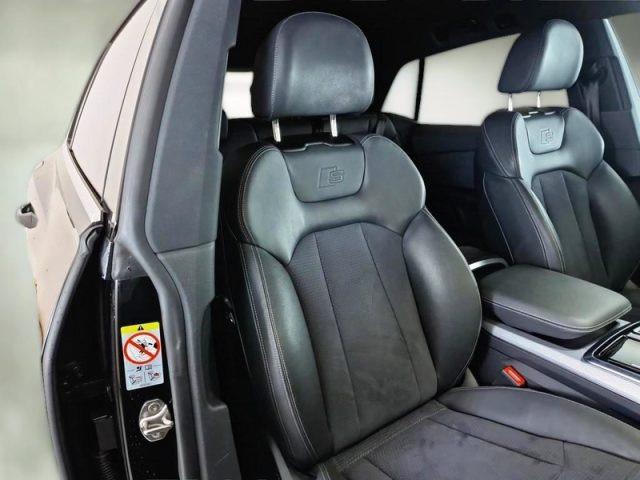 AUDI Q8 SUV 45 TDI quattro tiptronic S line edition