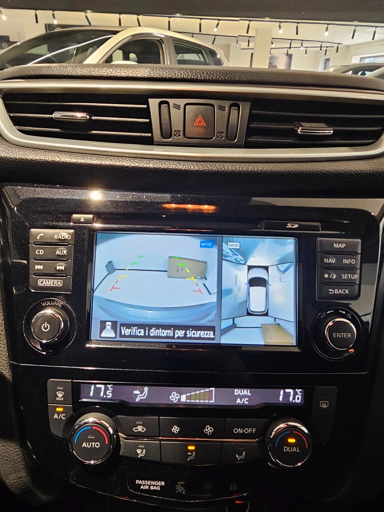 Nissan Qashqai 1.5 dCi N-Connecta