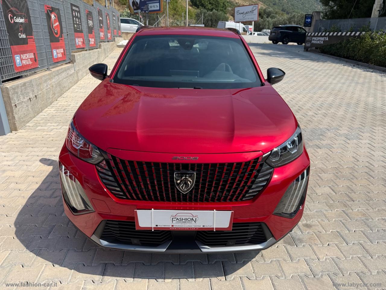 PEUGEOT 2008 PureTech 100 S&S Allure