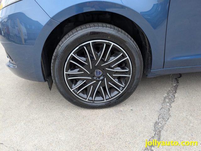 LANCIA Ypsilon 1.0 FireFly 5P S&S Hybrid Gold 5 posti - Ruotino