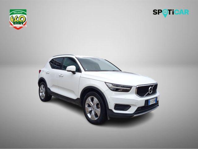 VOLVO XC40 D3 Momentum