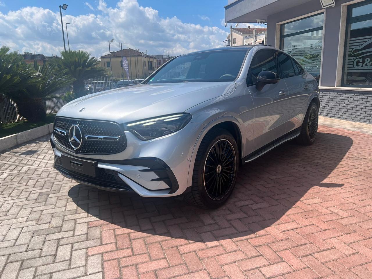 Mercedes-Benz GLC 300 d acc. €28.350 noleggio con riscatto no scoring