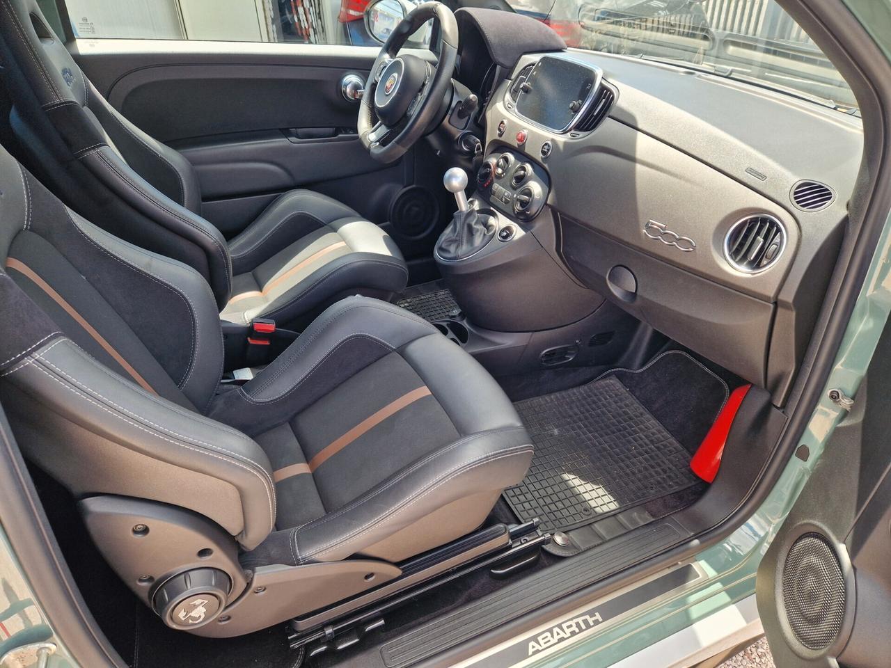 Abarth 695 1.4 Turbo T-Jet 180 CV 70°