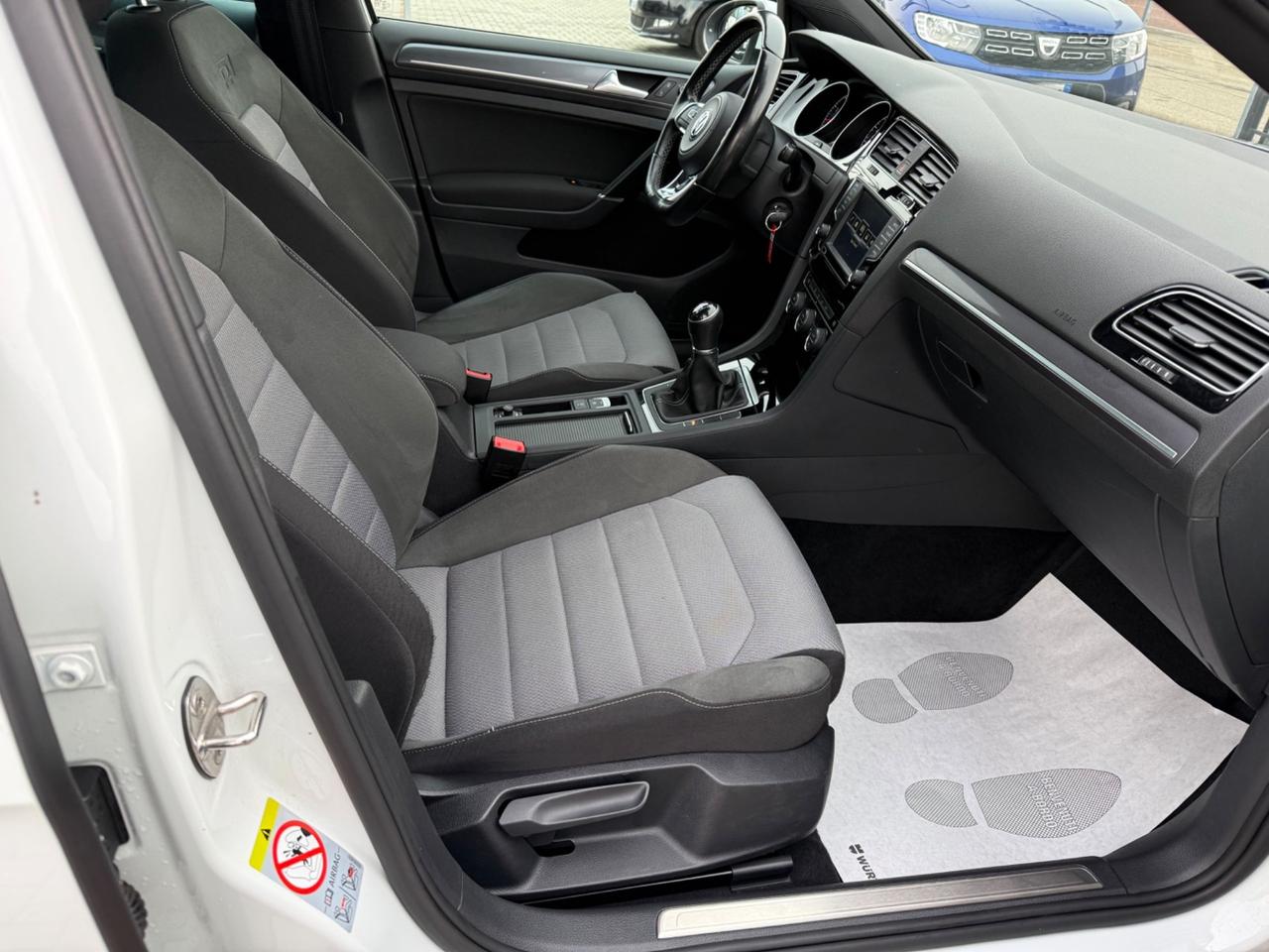 Volkswagen Golf 1.4 TSI 125 CV 5p. R-LINE UNICO PROP