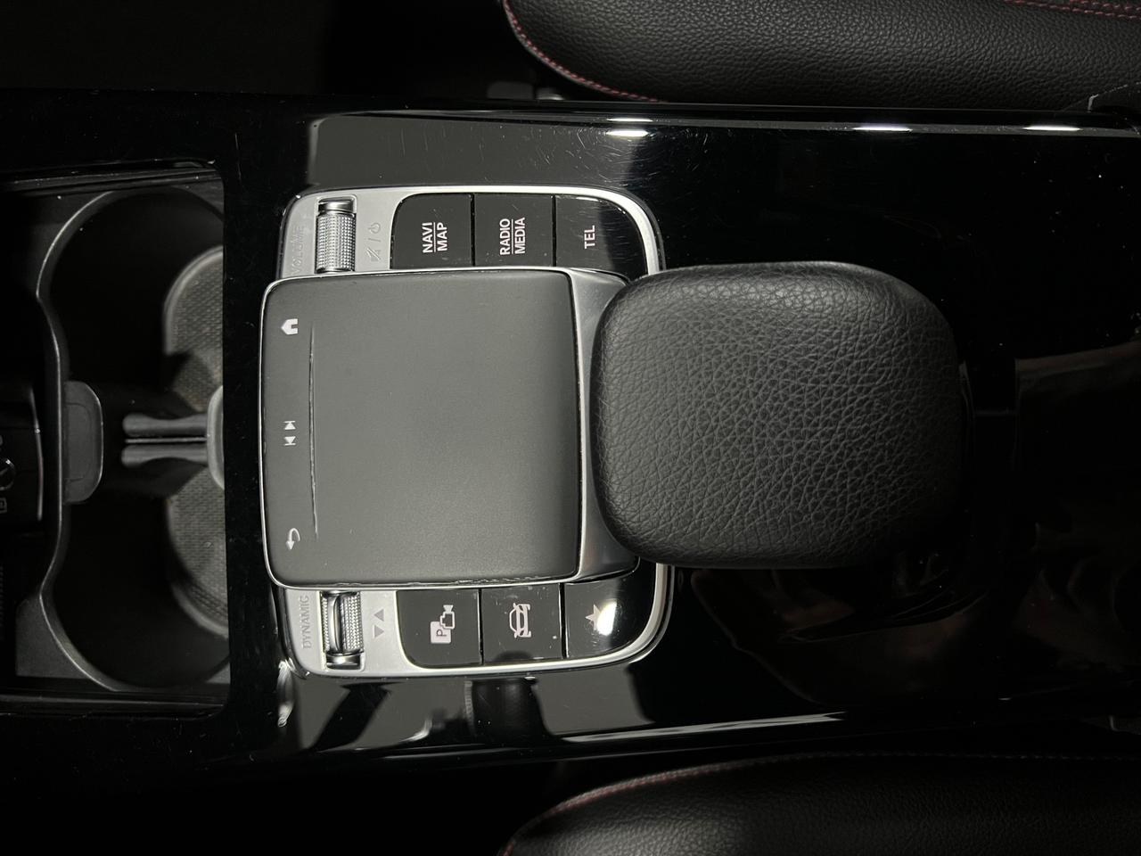 Mercedes Benz A180d Premium AMG aut. 116 cv