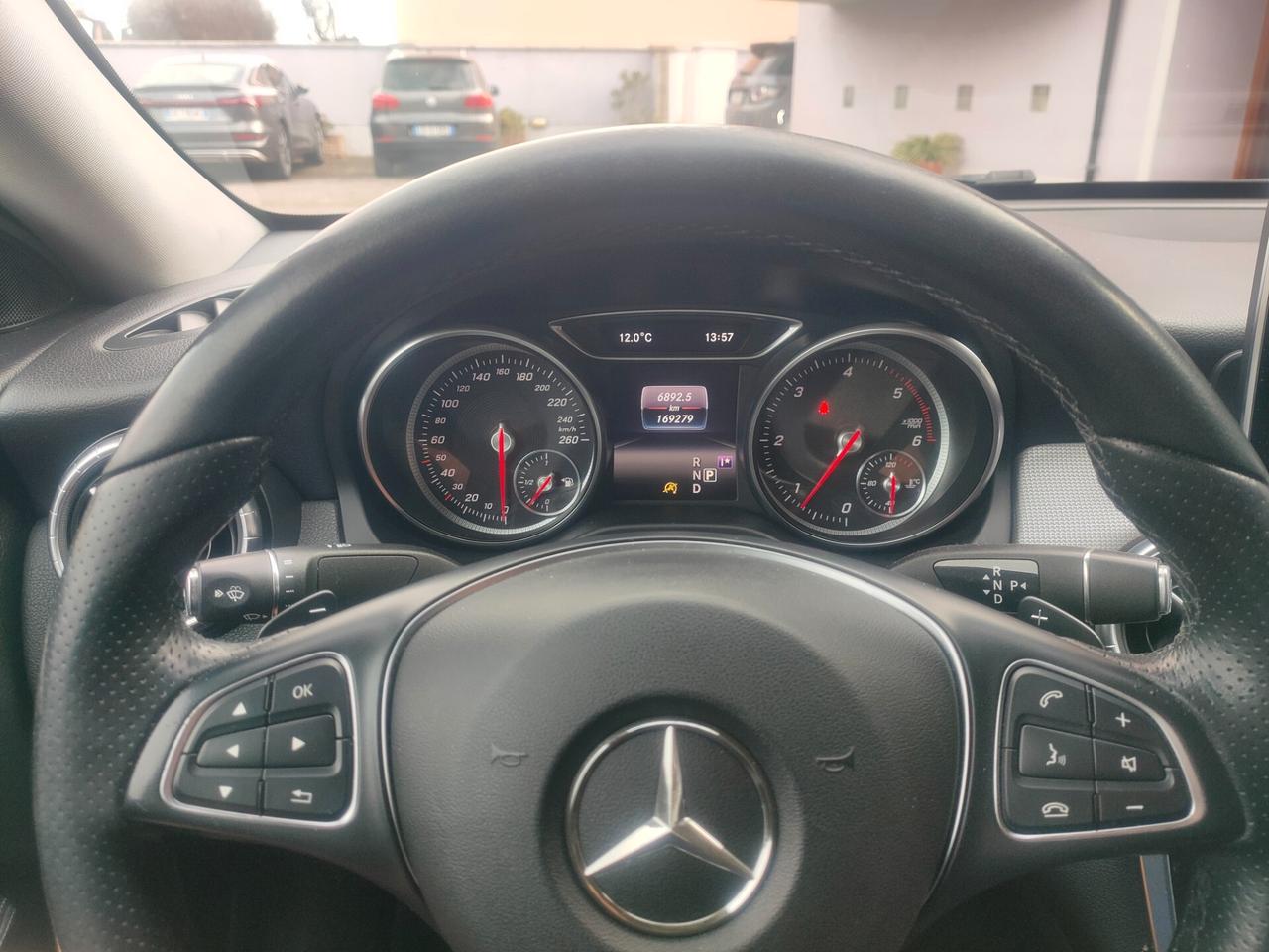 Mercedes-benz CLA 200 d 4Matic Automatic Sport neopatentati