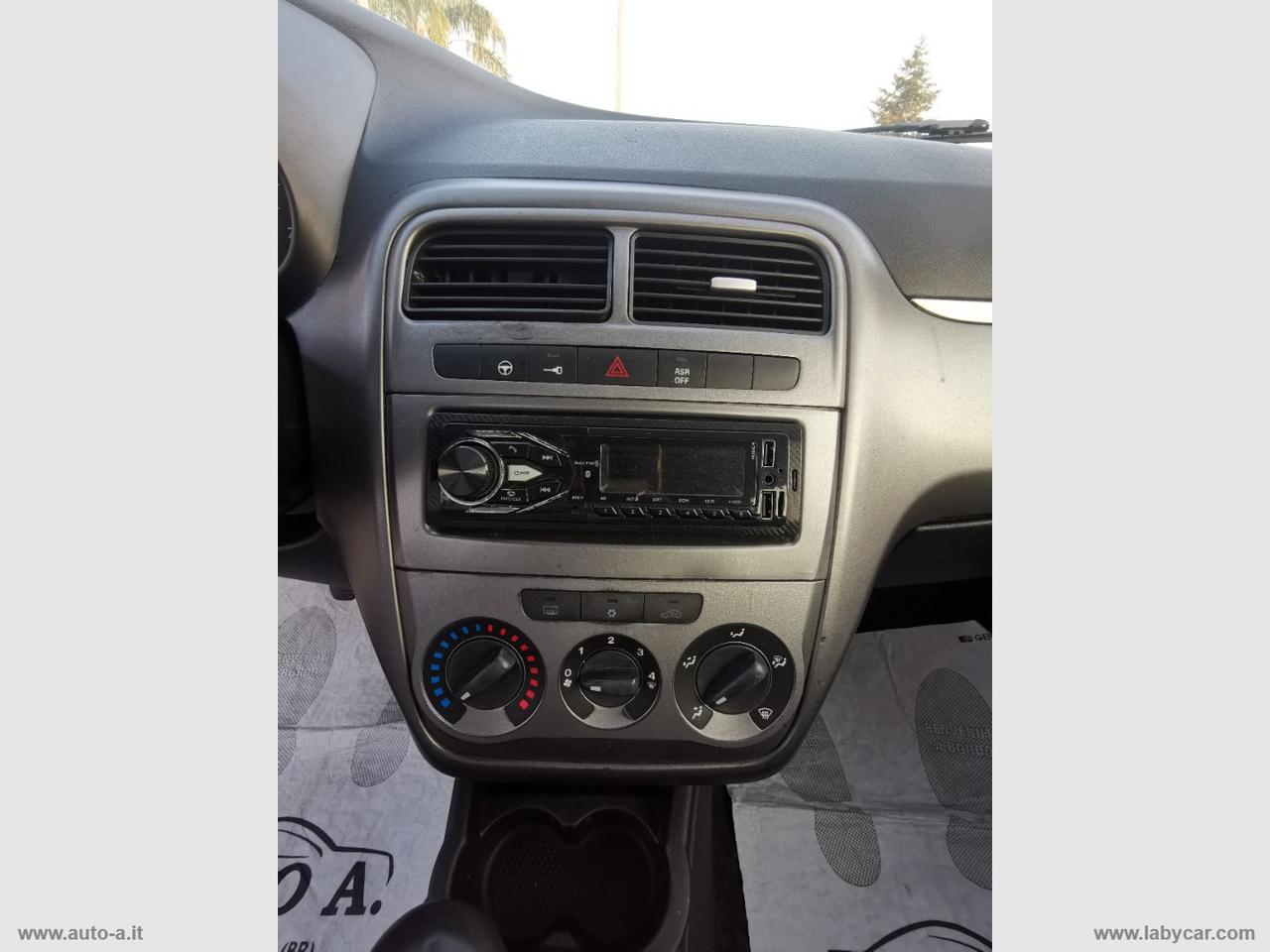 FIAT Punto 1.3 MJT II 75 CV 5p. Street
