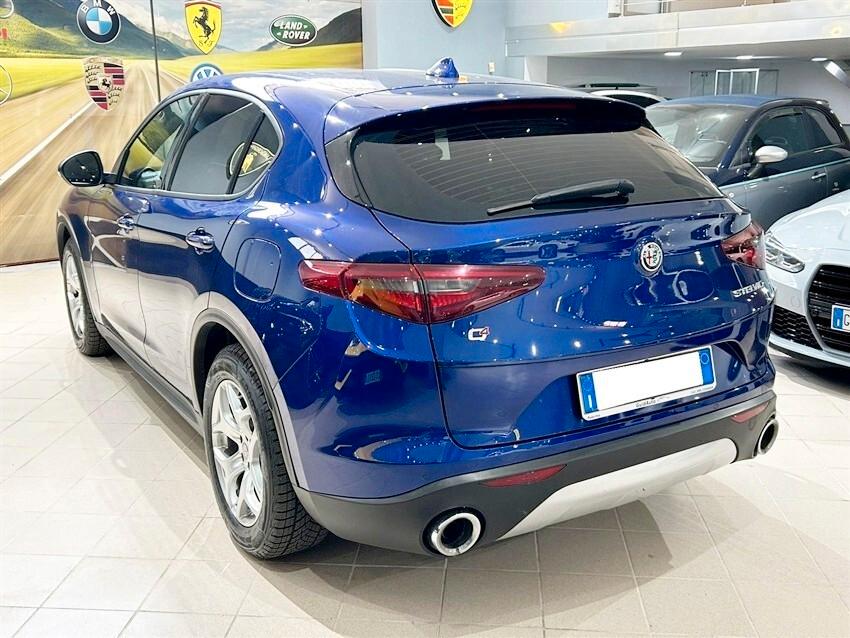 Alfa Romeo Stelvio 2.2 Turbodiesel 190 CV AT8 Q4 Business