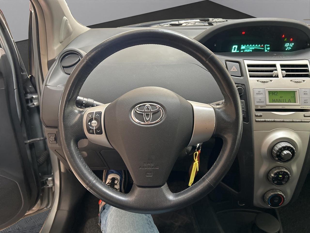 Toyota Yaris 5p 1.0 Sol