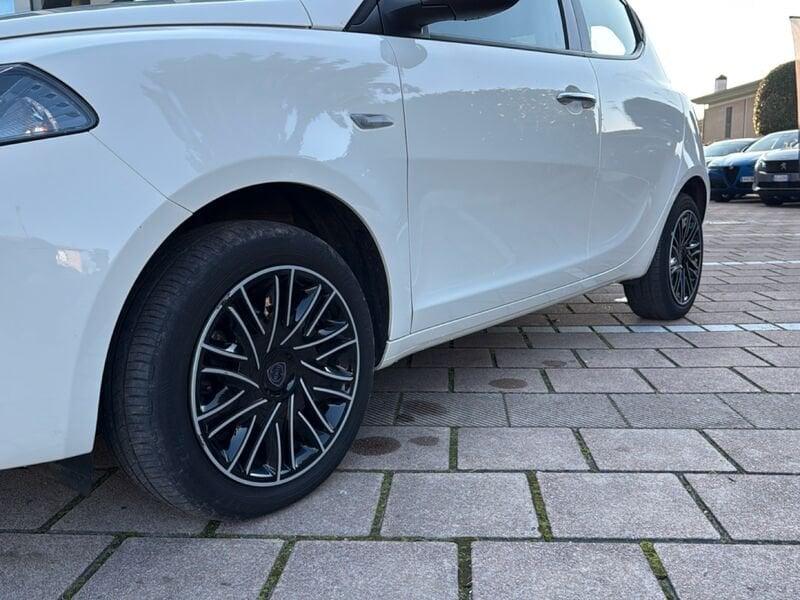 Lancia Ypsilon Ypsilon 1.0 FireFly 5 porte S&S Hybrid Gold