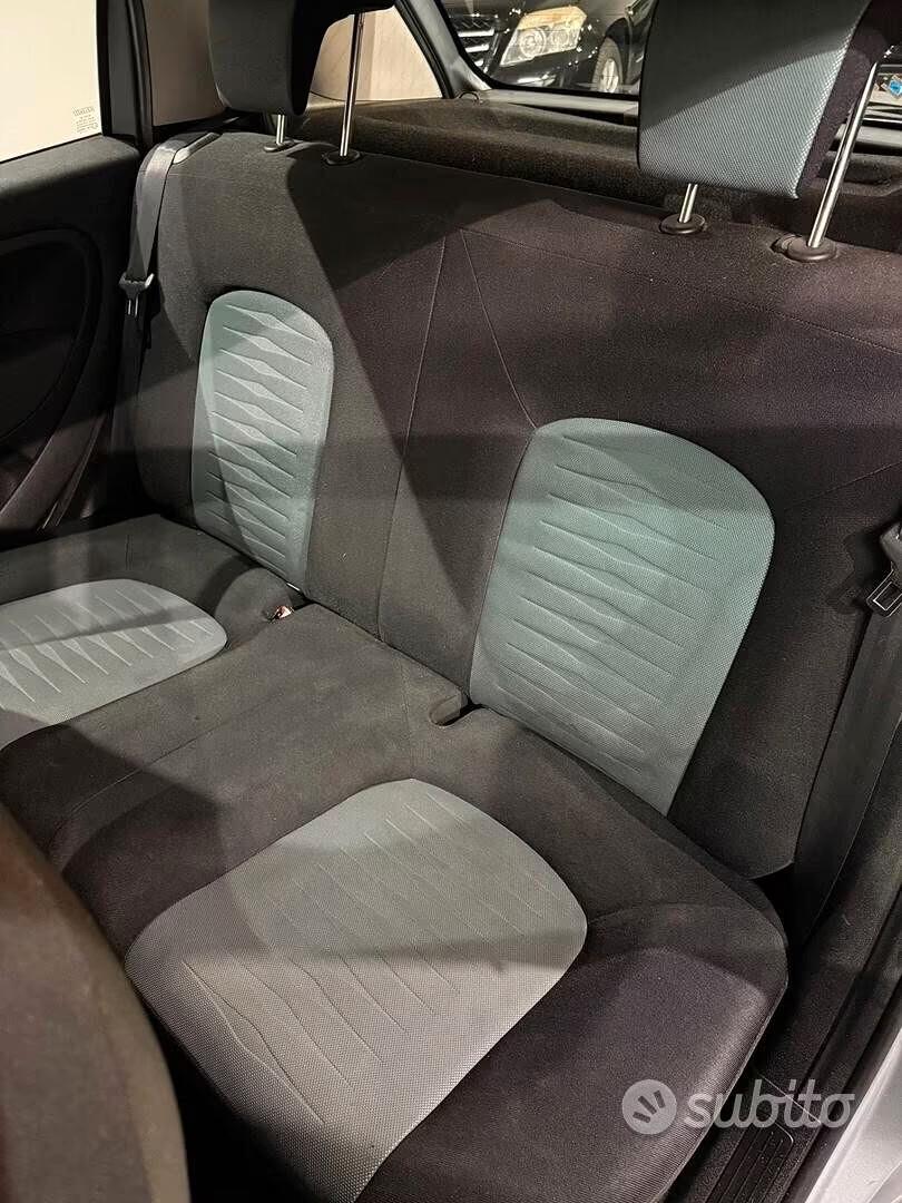 Fiat Grande Punto 1.4 5 porte - METANO - NEOPATENTAITI