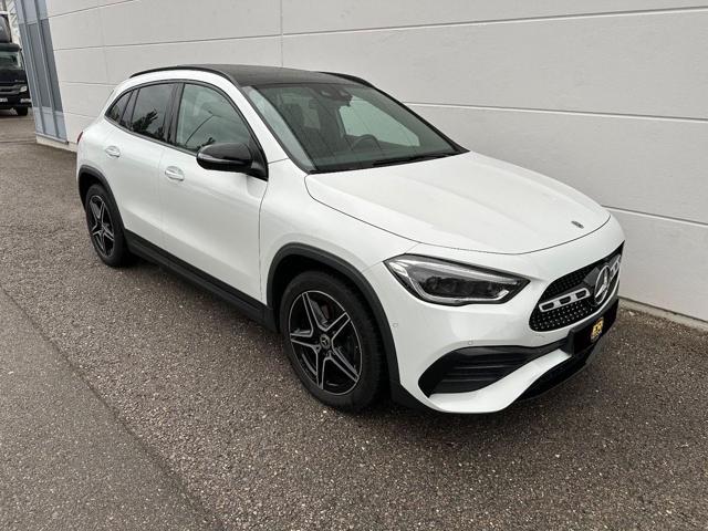 MERCEDES-BENZ GLA 180 d Premium AMG-LINE *Tetto *Full Opt.