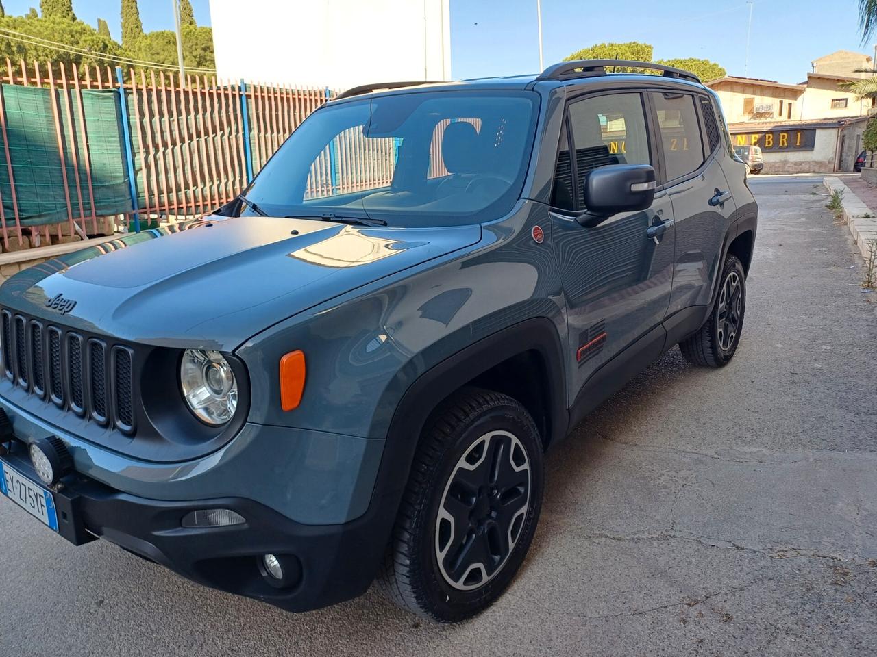 Jeep Renegade 2.0 Mjt 170CV 4WD Active Drive Low Trailhawk