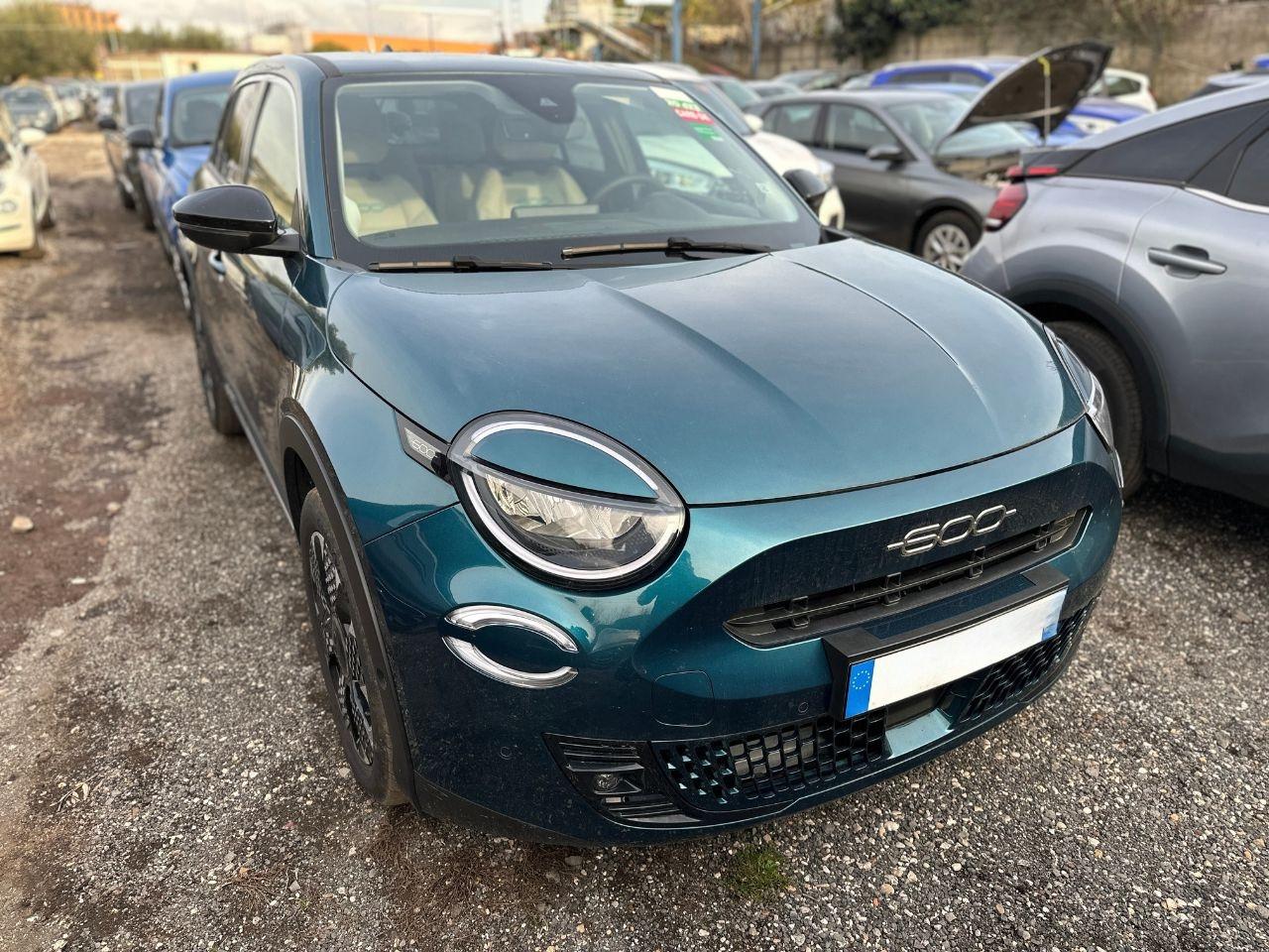 FIAT 600 IV 2023 - 600 1.2 hybrid La Prima 110cv auto