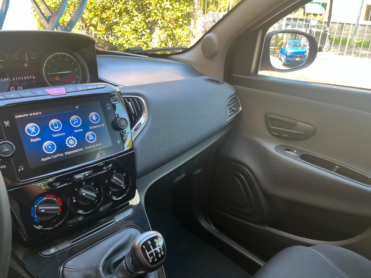 LANCIA YPSILON 1.0 HYBRID 70CV GOLD - NESSUN VINCOLO FINANZIARIO - SOLAMENTE 25.00KM - FULL OPTIONAL