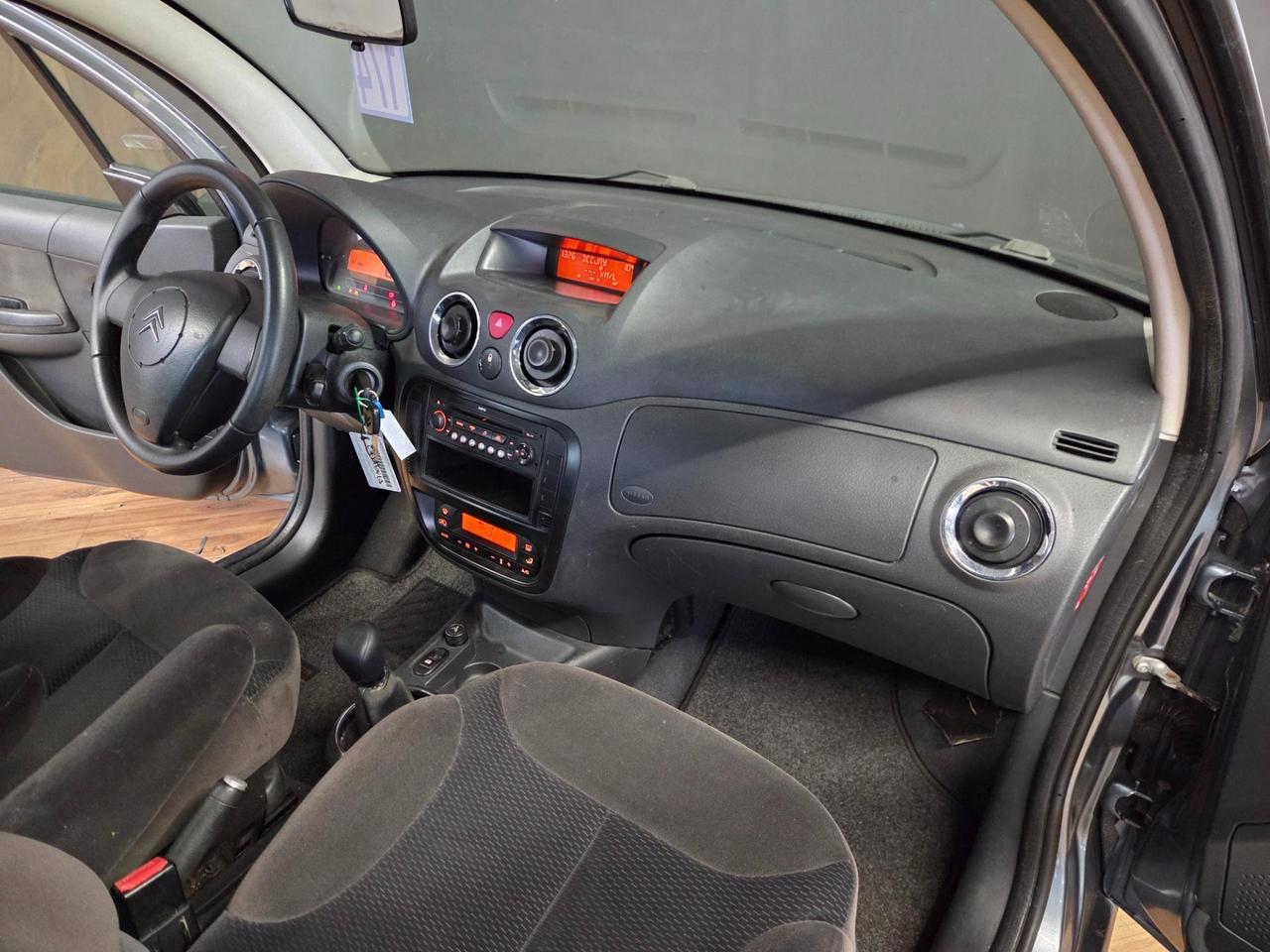 Citroen C3 1.1 Exclusive Style (exclusive)