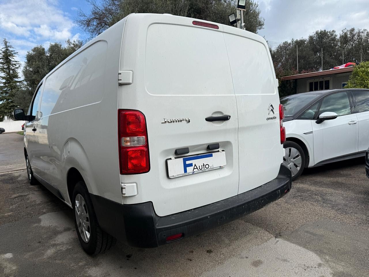 Citroen Jumpy BlueHDi 122cv(90kw),clima,bluetooth,cruise,ecc.