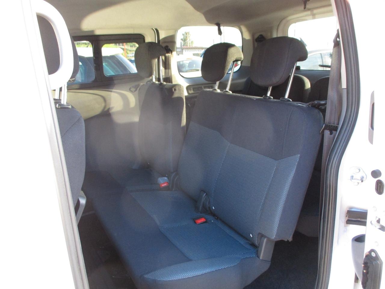 Nissan NV200 Evalia 1.5 dCi 110 CV 7 POSTI GANGIO TRAINO