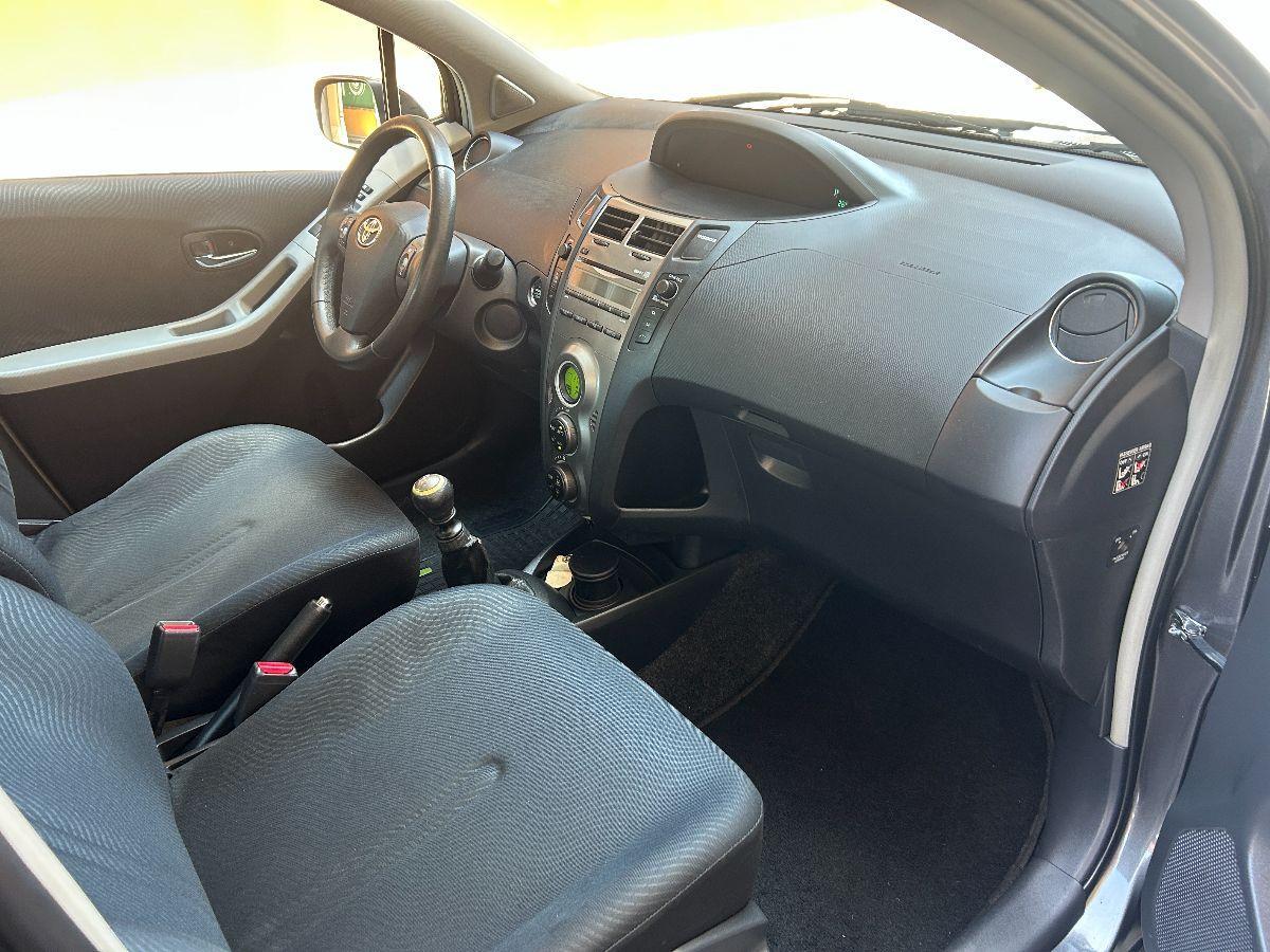 TOYOTA - Yaris - 1.4 D-4D 90CV 5p. Sol
