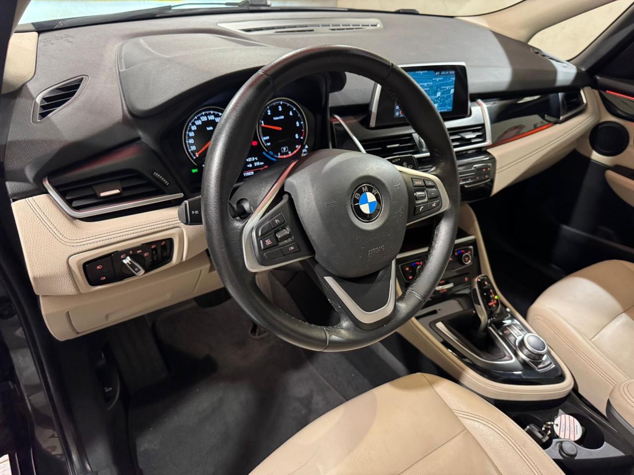 Bmw 2er Active Tourer 218d Active Tourer Luxury