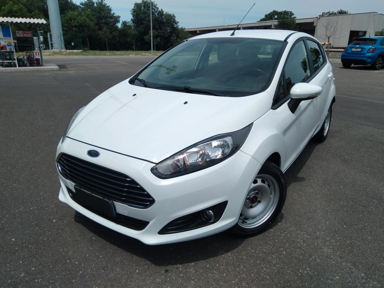 Ford Fiesta 1.4 5p. Bz.- GPL Titanium x neopatentati