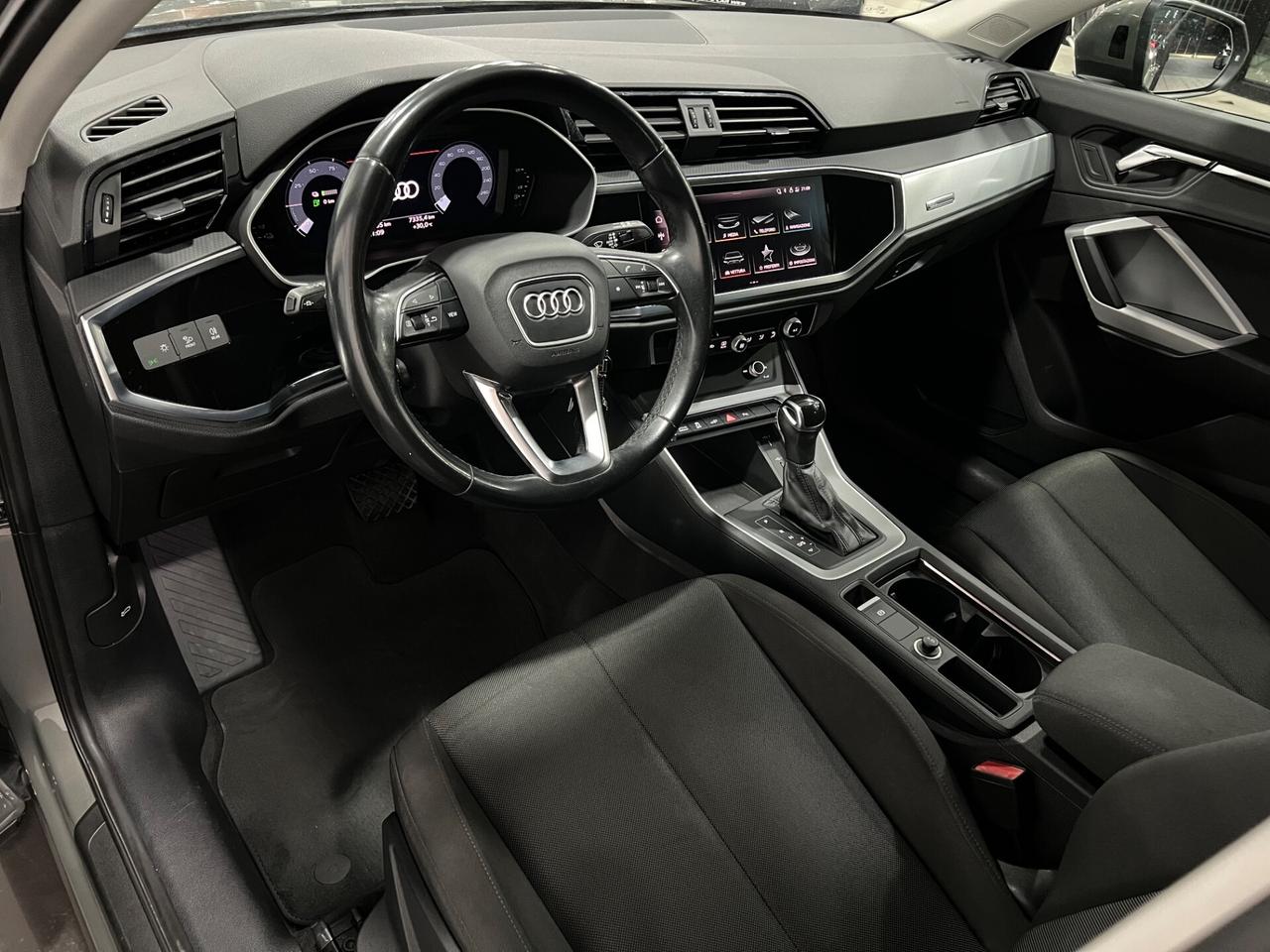 Audi Q3 SPB 45 1.4 TFSI STronic E-Hybrid Business 245 cv