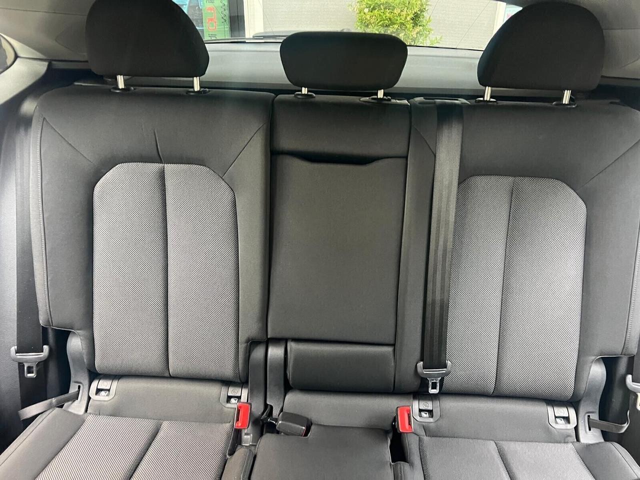 AUDI Q3 SPB 40 TDI quattro STRONIC SLINE EDITION