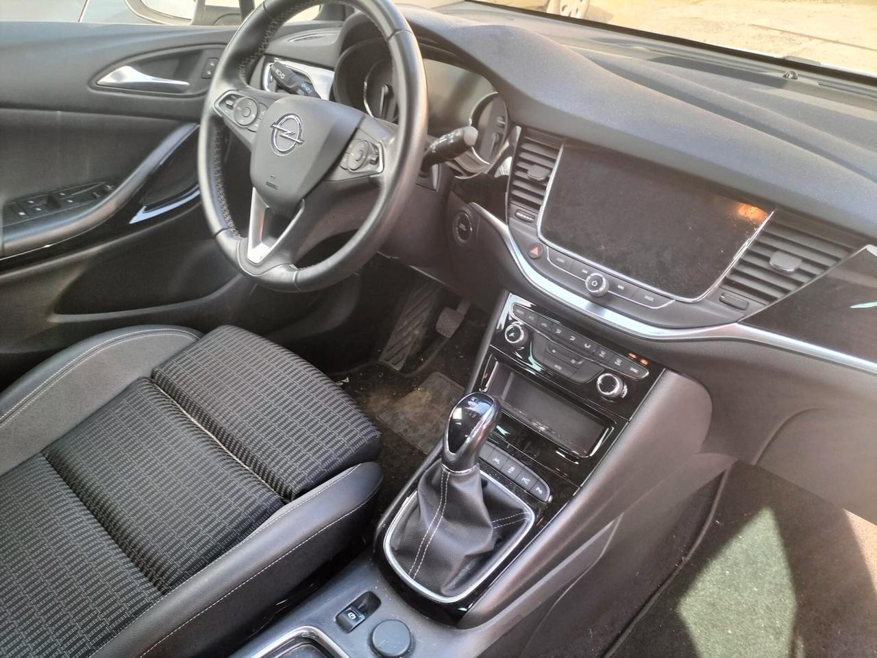 Opel Astra 1.5 CDTI 105 CV S&S 5 porte Business Elegance