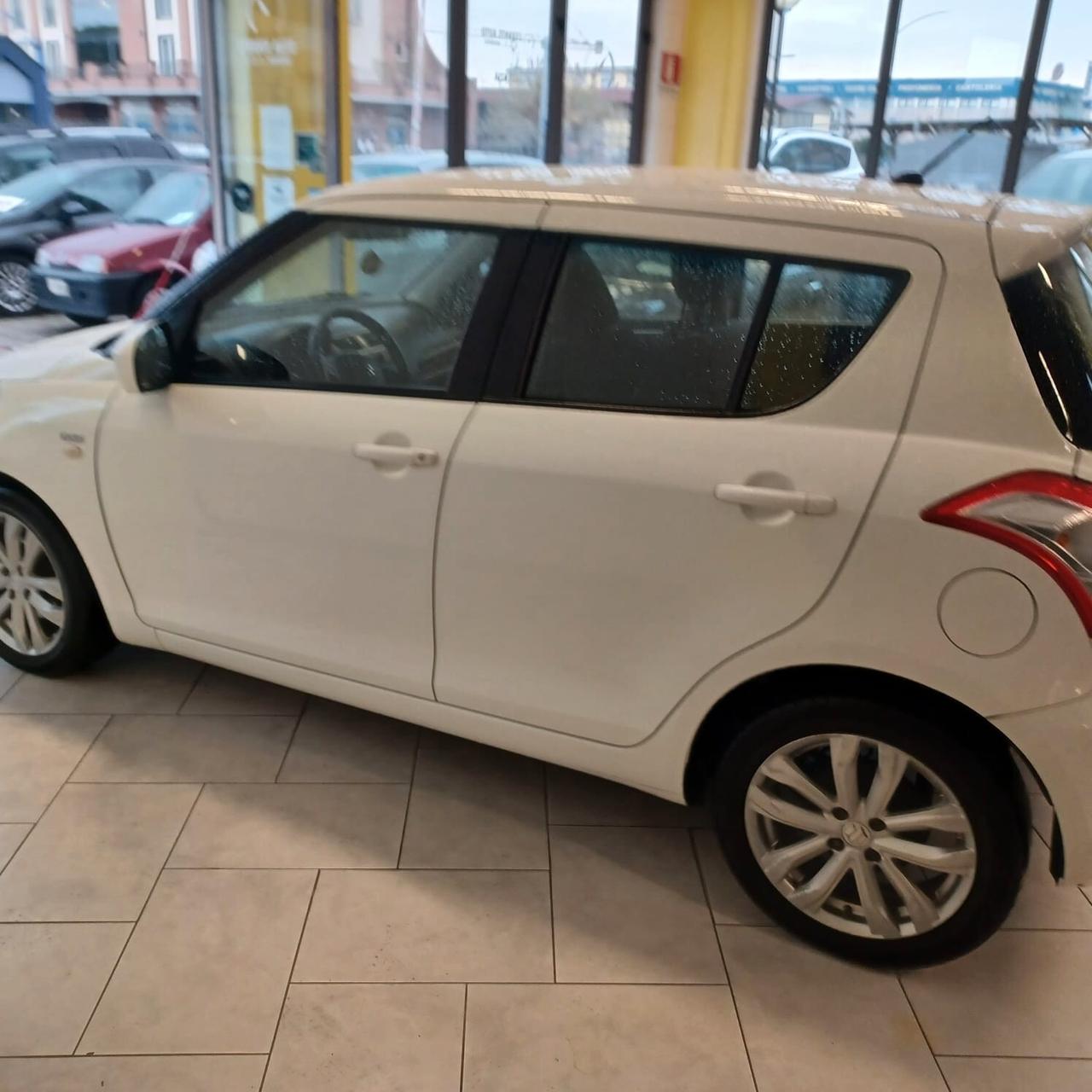 PERFETTA 24 MESI DI GARANZIA SWIFT 1.3 NEOPATENTATI