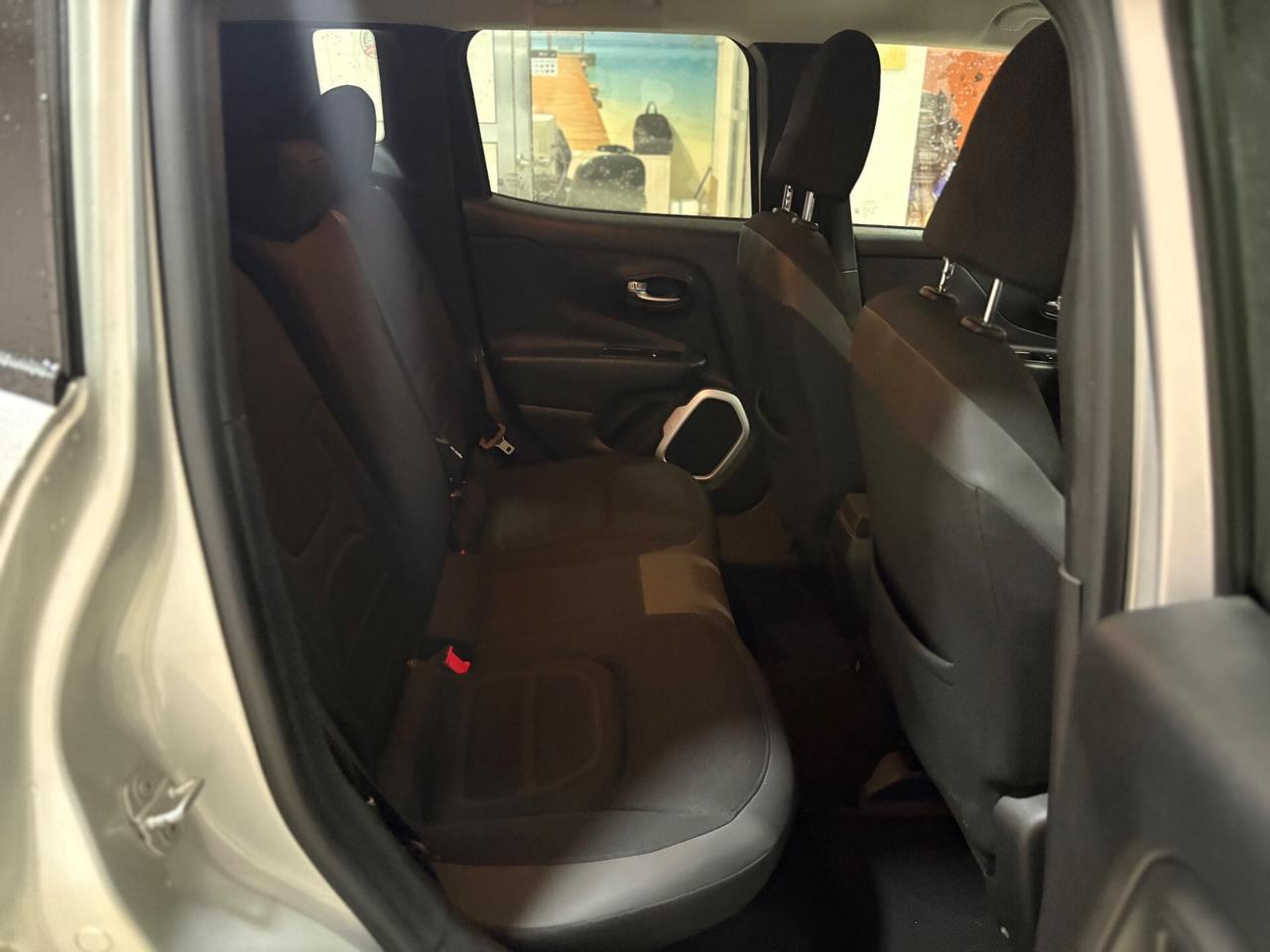 Jeep Renegade 1.6 Mjt 120 CV Limited permute finanziamenti