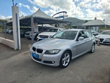 Bmw 320d 177cv bxenon-navi anno 2010