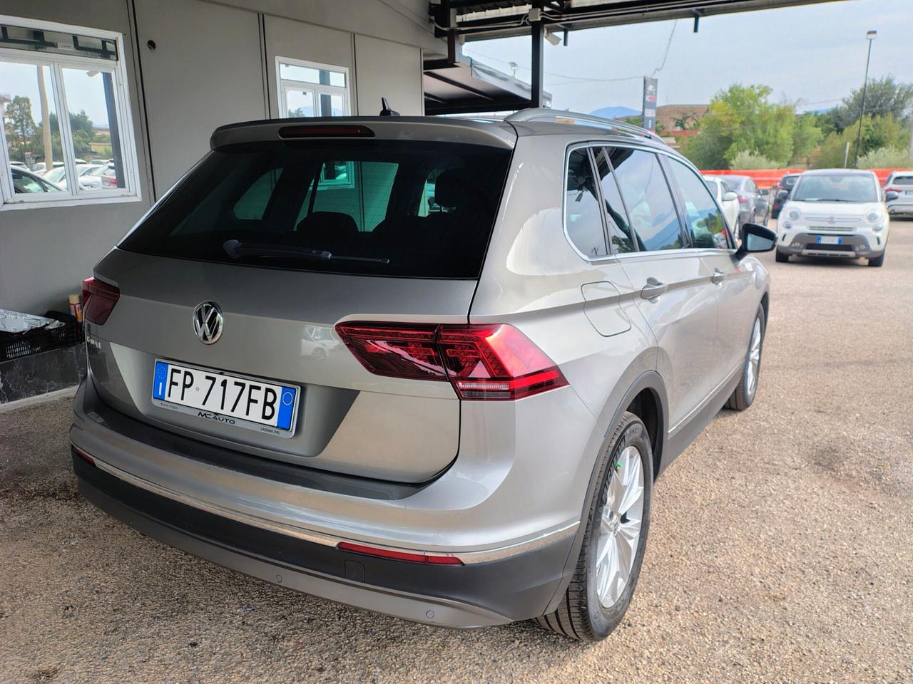 Volkswagen Tiguan 2.0 TDI SCR DSG 4MOTION Business BMT