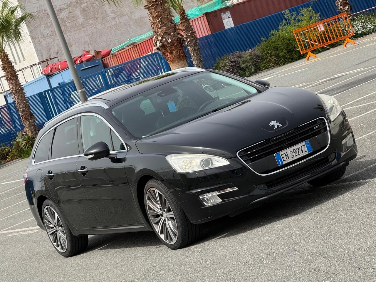 Peugeot 508 2.2 HDi 204CV-GT LINE-FULL-PERMUTABILE