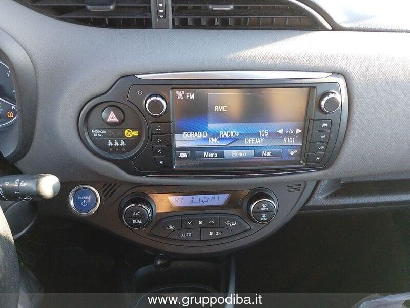 Toyota Yaris III 2015 Benzina 5p 1.5h Active my16