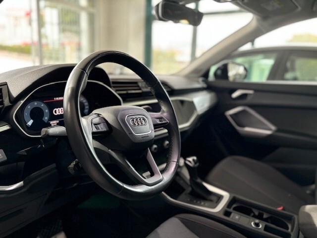 Audi Q3 35 TDI quattro S tronic