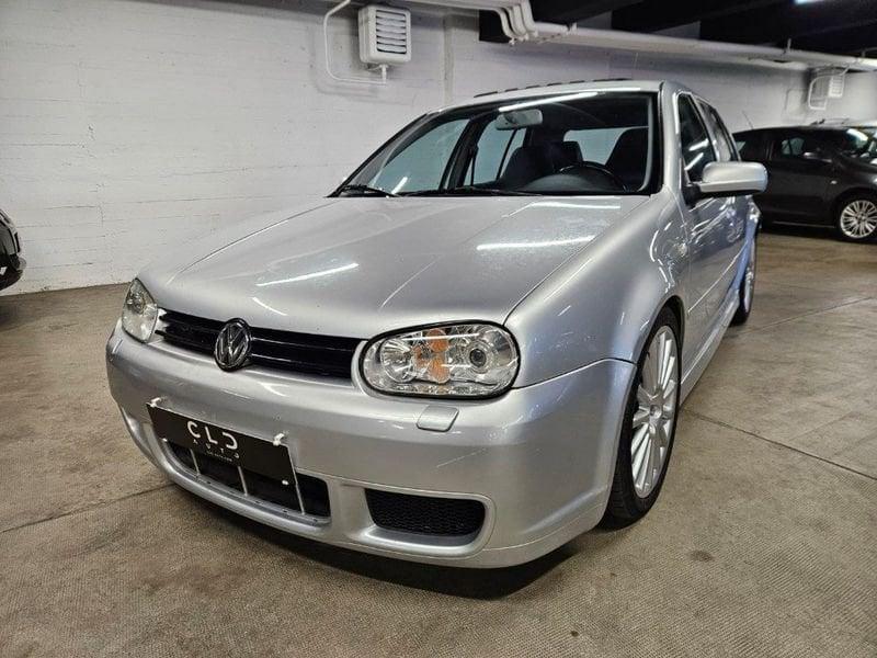 Volkswagen Golf R IV 3.2 V6 cat 5 porte R32