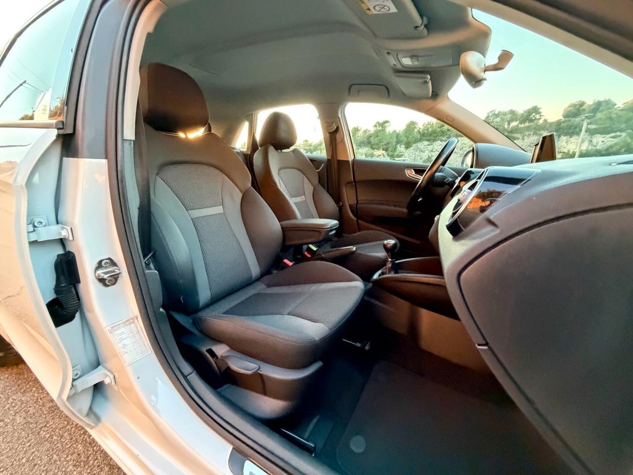 Audi A1 SPB/1.6 TDI 116CV/LED/SOLO 109000 KM