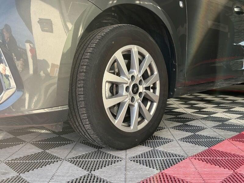 Ford Tourneo Connect 2.0 EcoBlue 90kW Titanium