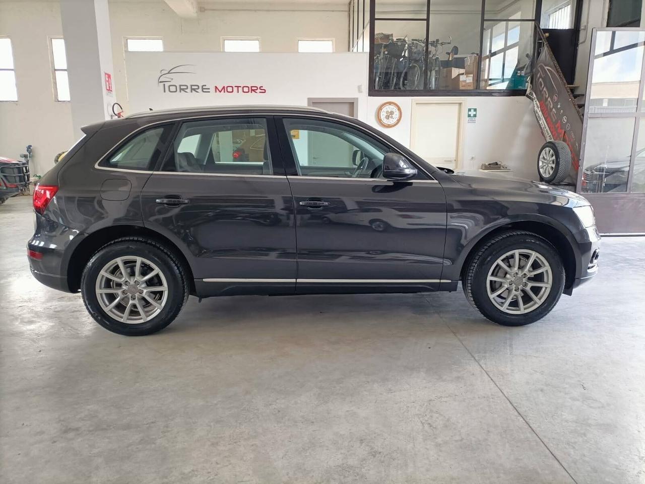 Audi Q5 2.0 TDI 177CV quattro S tronic Business 12/2012