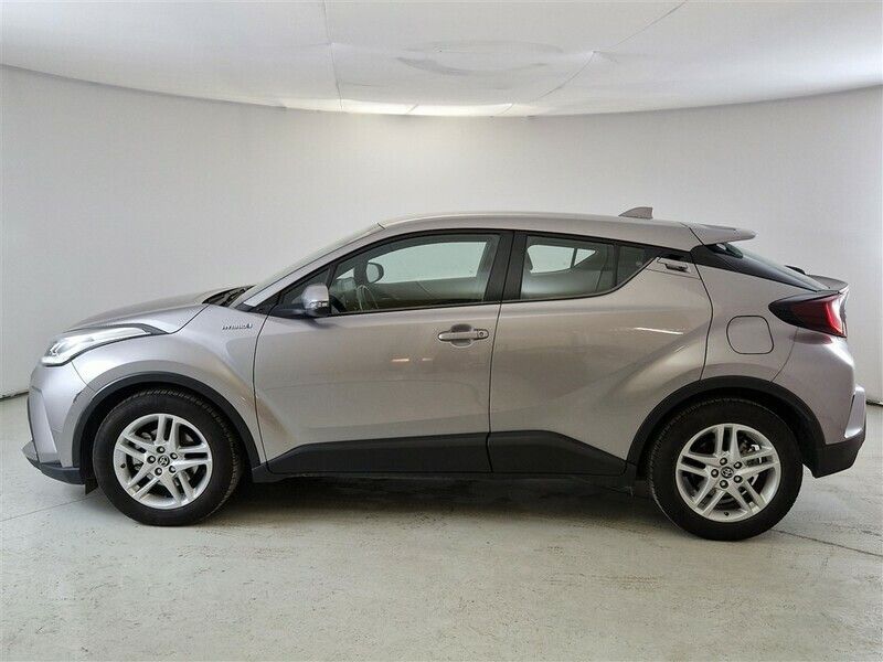 TOYOTA C-HR 1.8H 98CV E-CVT Business