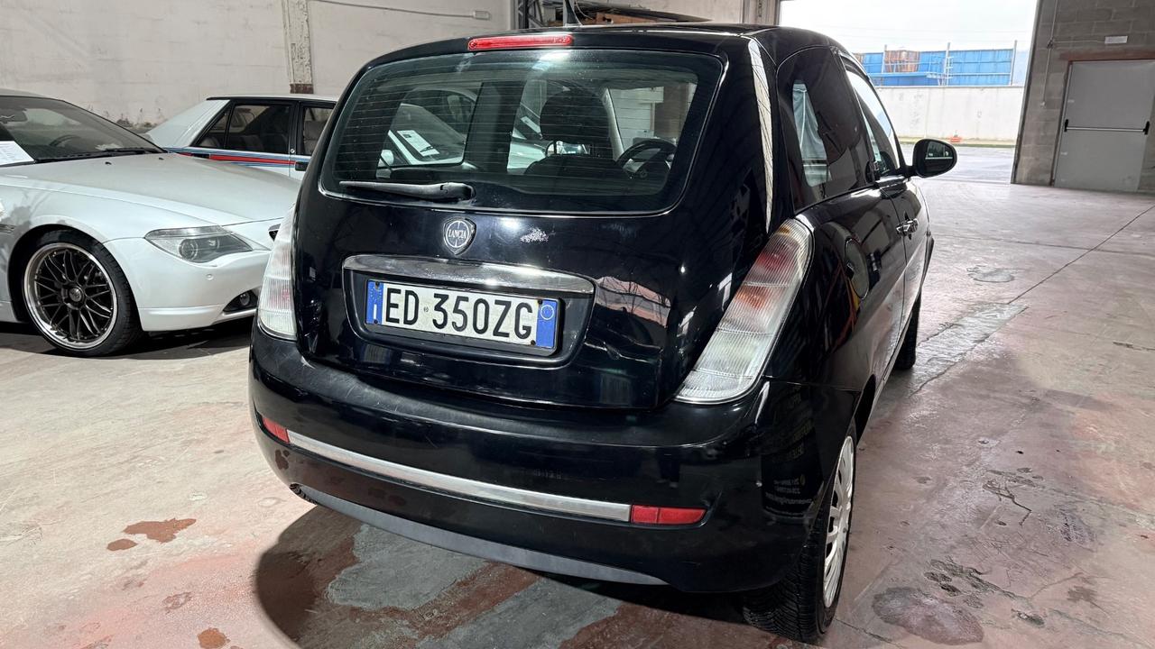 Lancia Ypsilon 1.2 New Oro Ecochic GPL