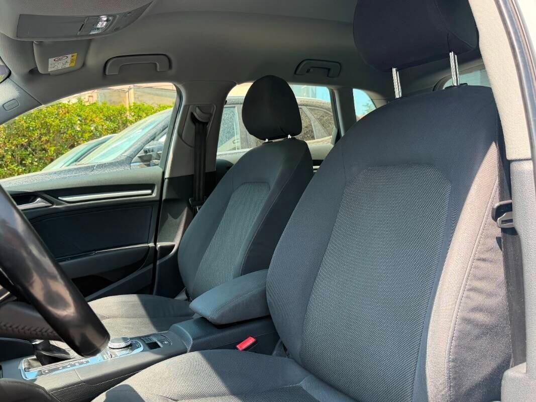 Audi A3 SPB 1.6 TDI S tronic Sport