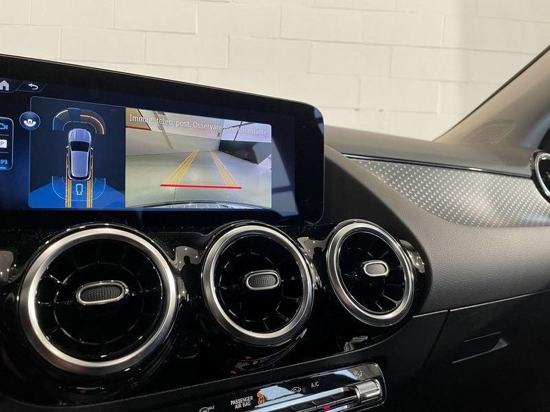 Mercedes-Benz GLA GLA 180 Automatic Progressive Advanced