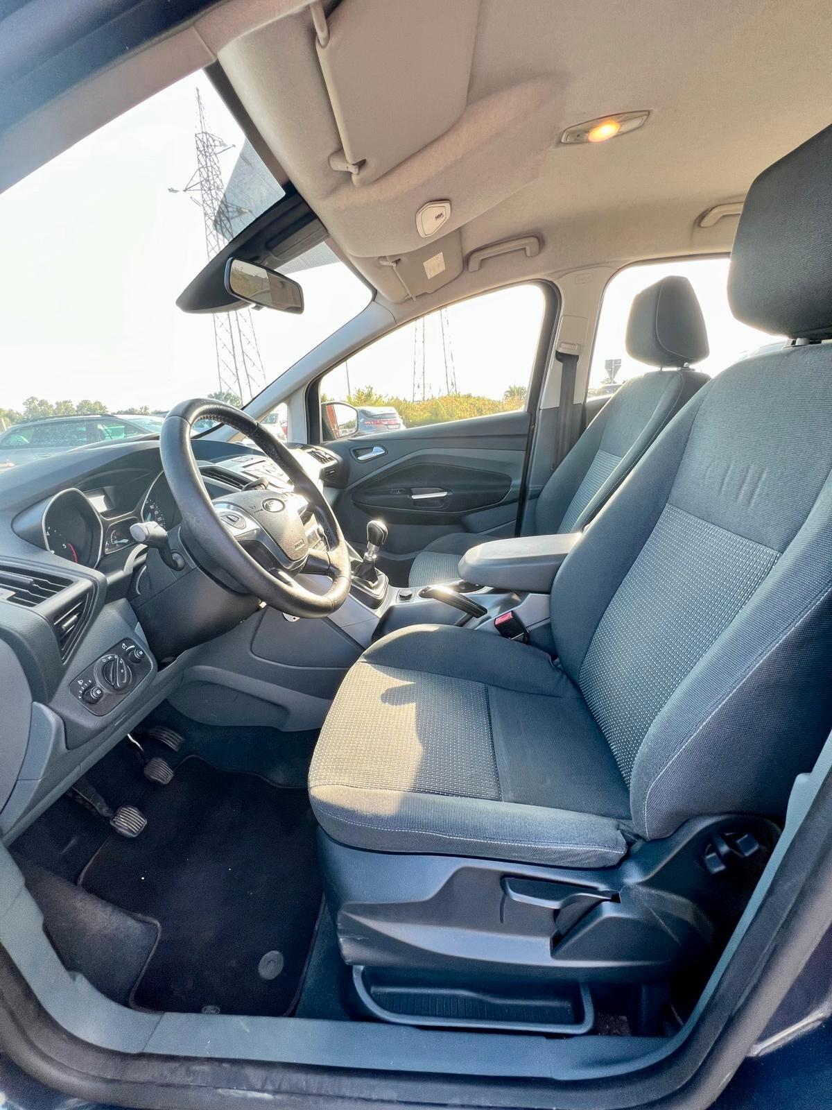Ford C-Max 1.6 TDCi 95CV Titanium