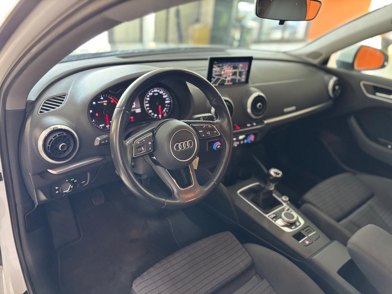 Audi A3 SPB 1.6 TDI 116 CV Sport permute finanziamenti