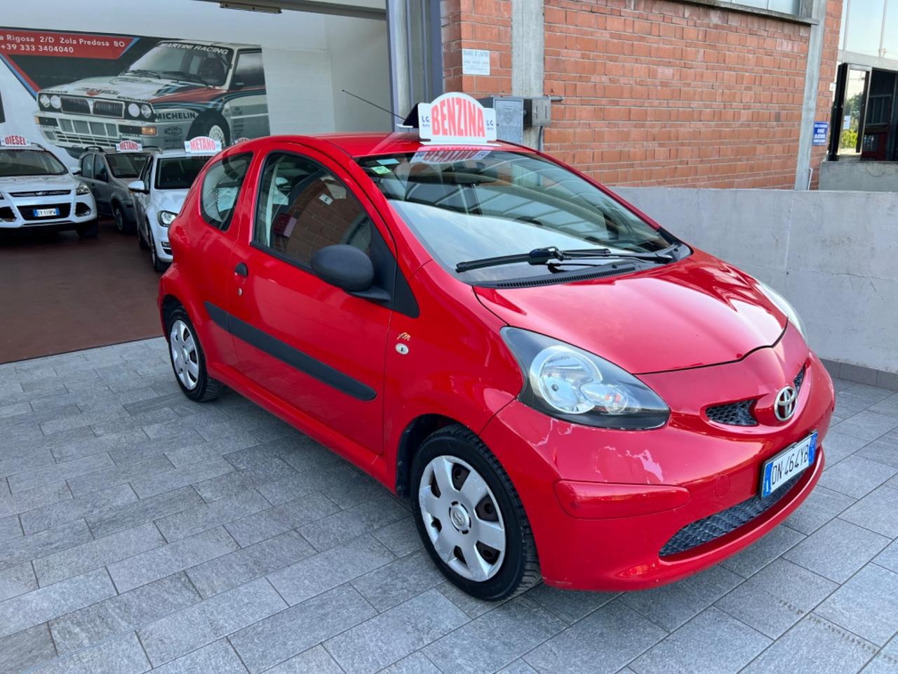 Toyota Aygo 1.0 12V VVT-i 3 porte Sol. NEOPATENTATI