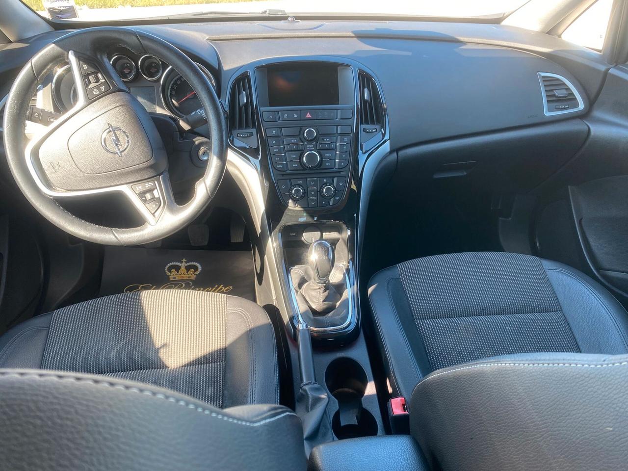 Opel Astra 1.4 Turbo 140CV 5 porte GPL Tech Cosmo